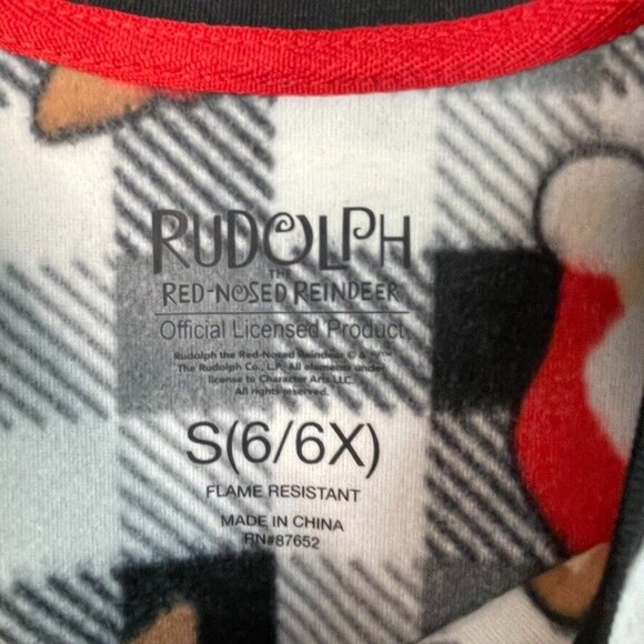 Rudolph Small 6/6x Reindeer Santa Pajamas & Fluffy Socks PJ Set Check Pattern - Picture 7 of 12